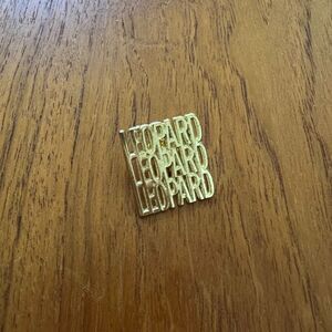 Kate Spade Leopard Leopard Leopard Lapel Pin in Gold